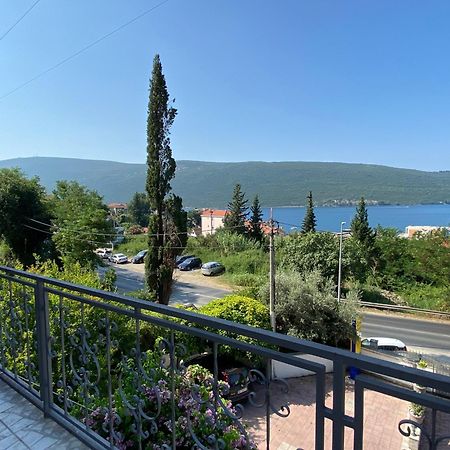 Vila Corovic Kumbor Exteriér fotografie