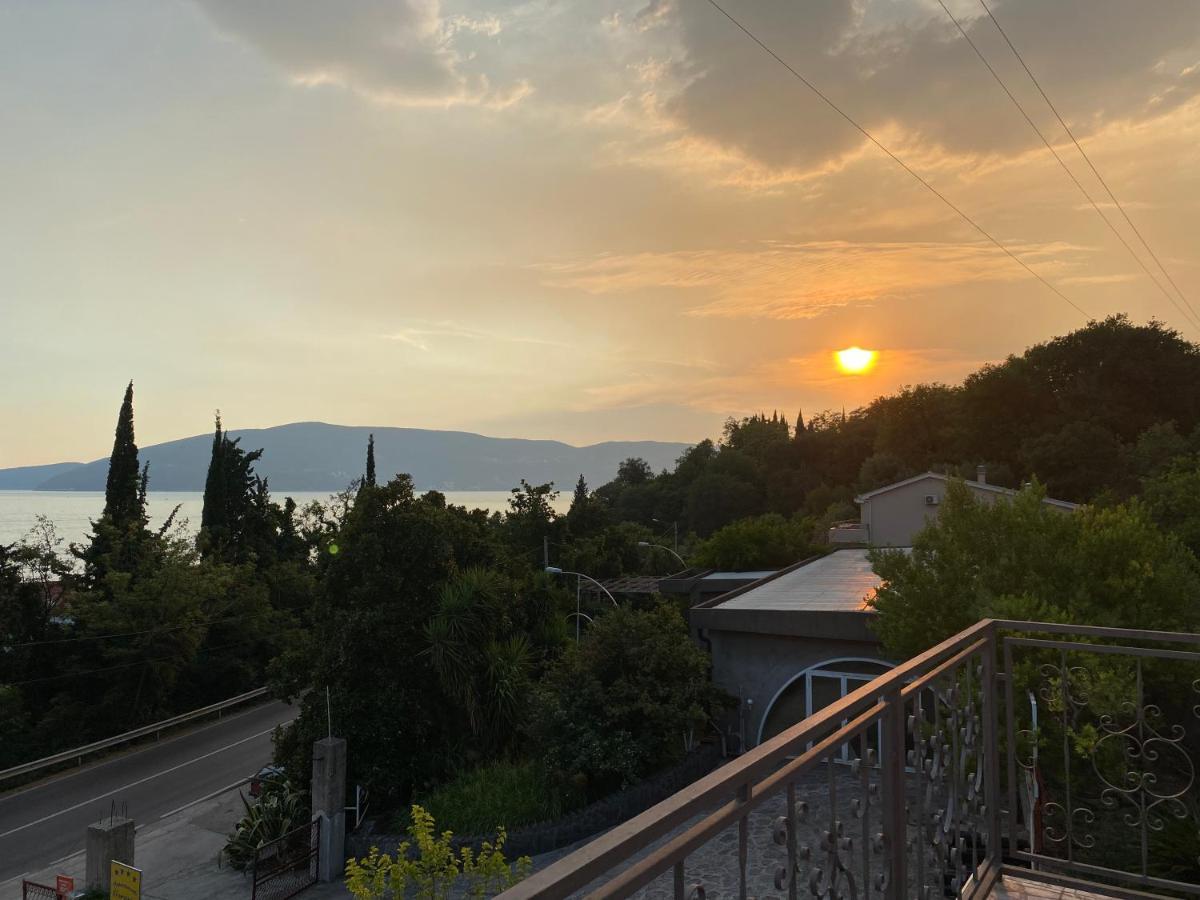 Vila Corovic Kumbor Exteriér fotografie